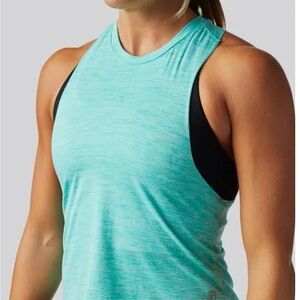 Born Primitive elevate crop